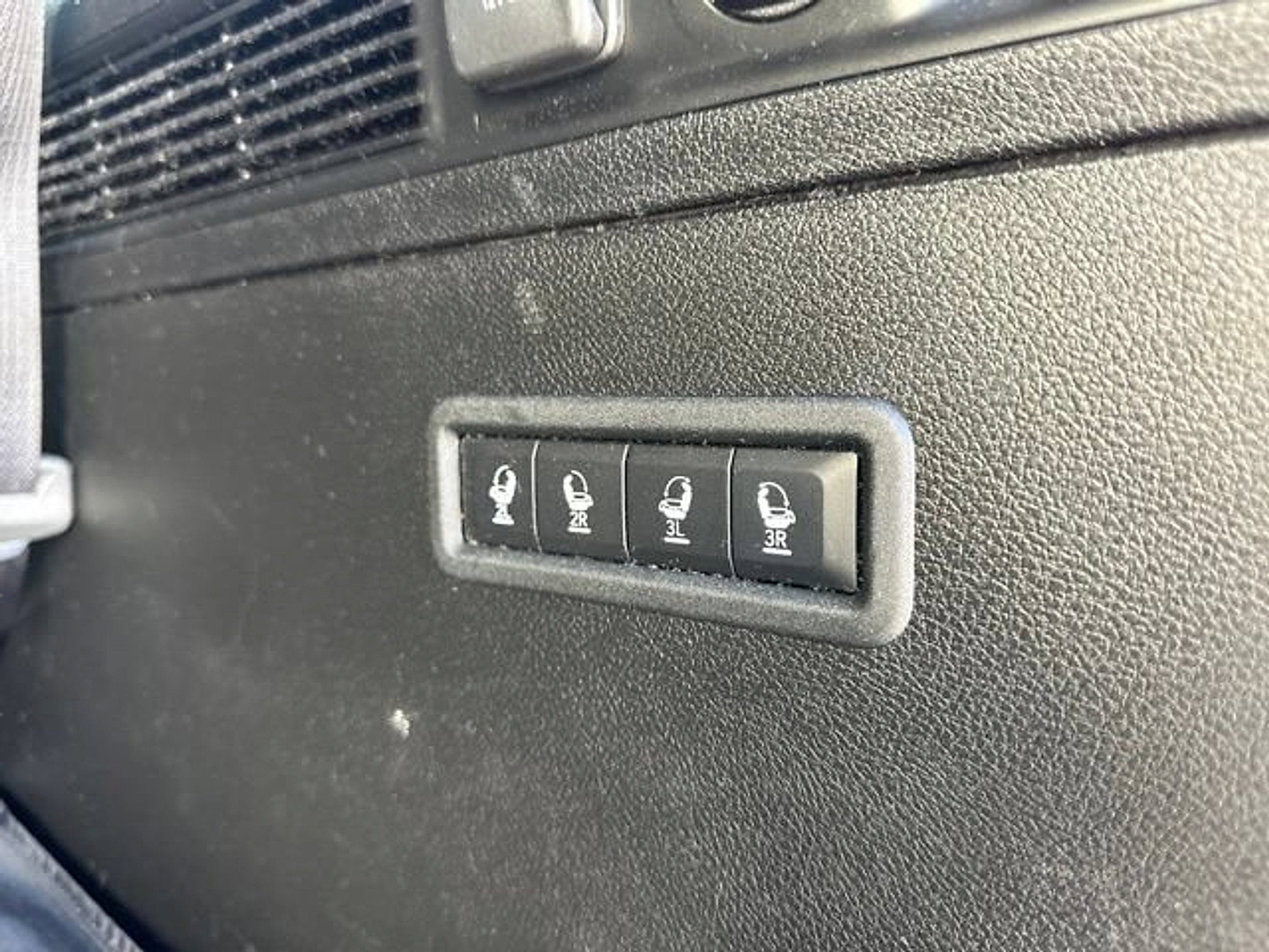2023 Jeep Wagoneer Series II Carbide 4x4