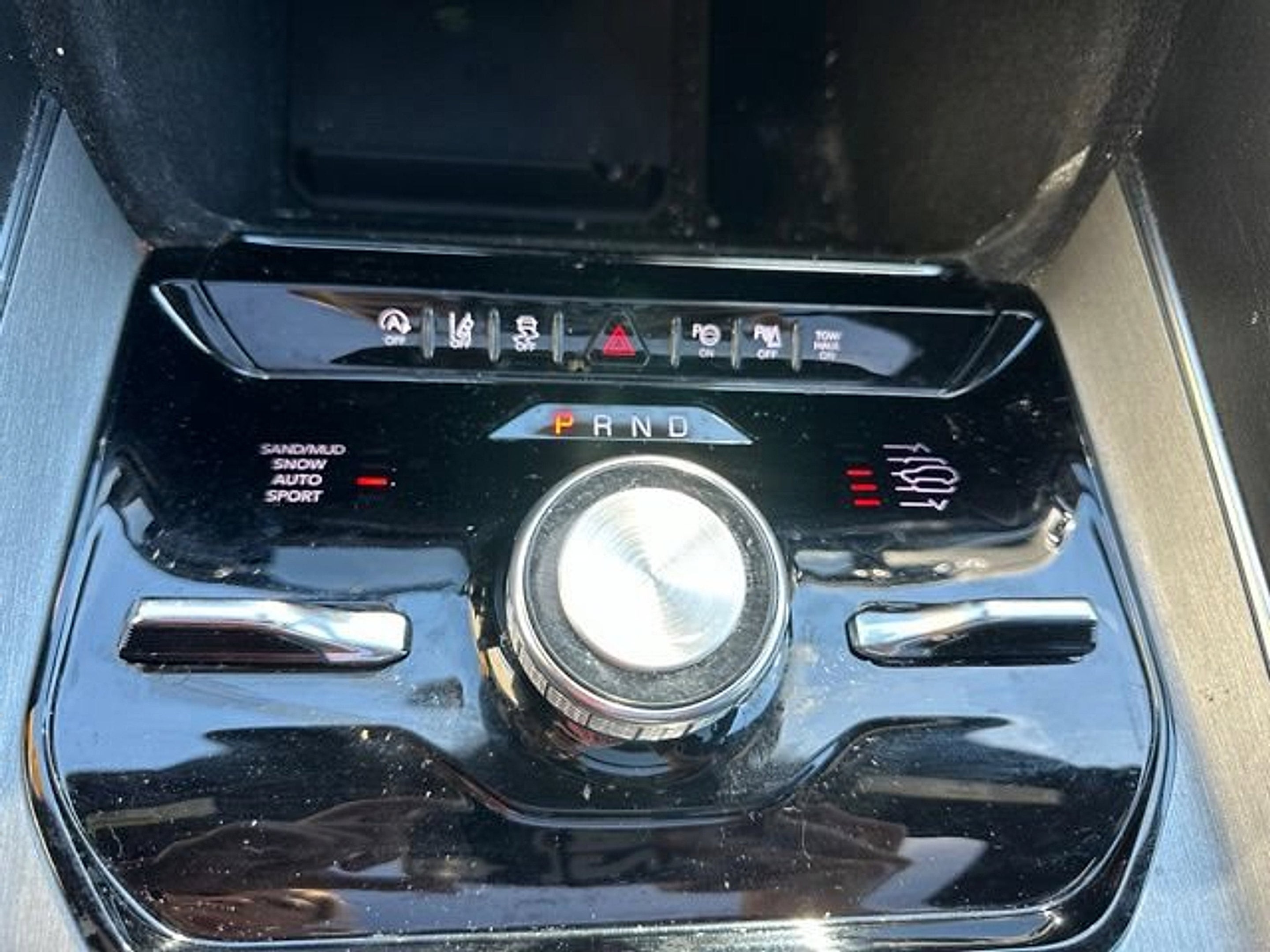 2023 Jeep Wagoneer Series II Carbide 4x4