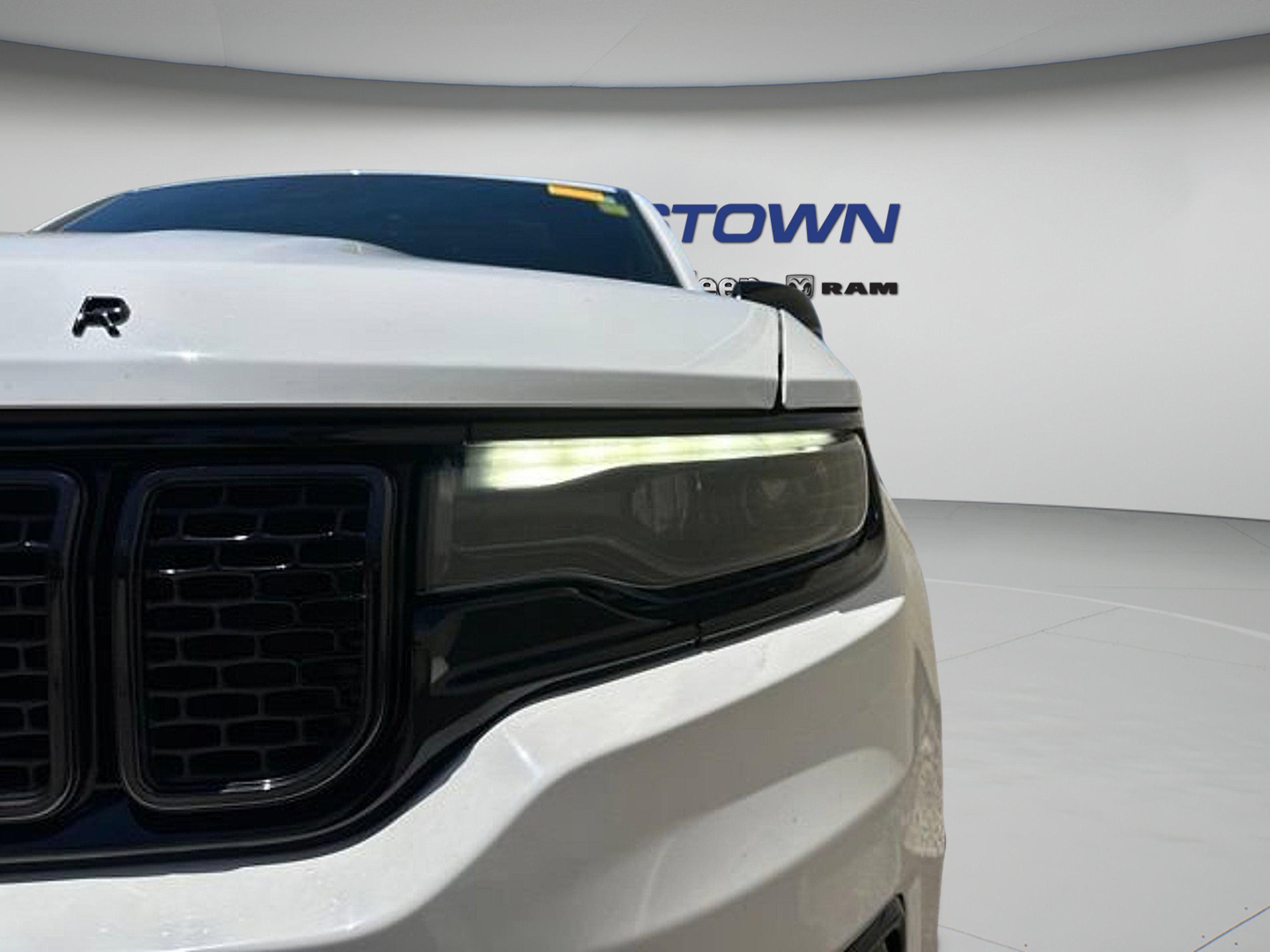 2023 Jeep Wagoneer Series II Carbide 4x4
