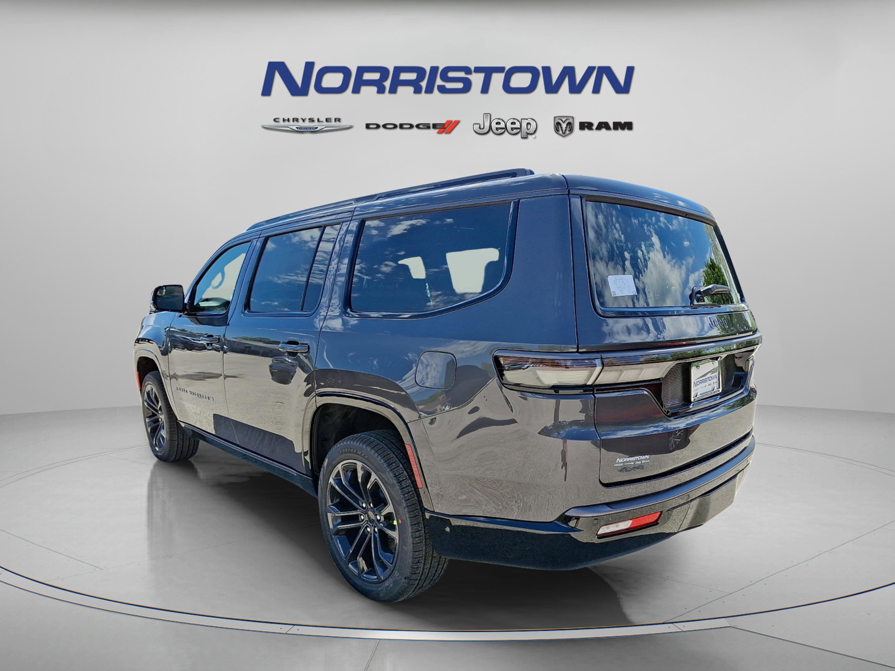 2026 Jeep Grand Wagoneer GRAND WAGONEER SUMMIT RESERVE 4X4