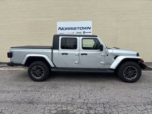 2022 Jeep Gladiator Overland 4x4