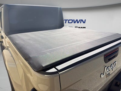 2022 Jeep Gladiator Overland 4x4