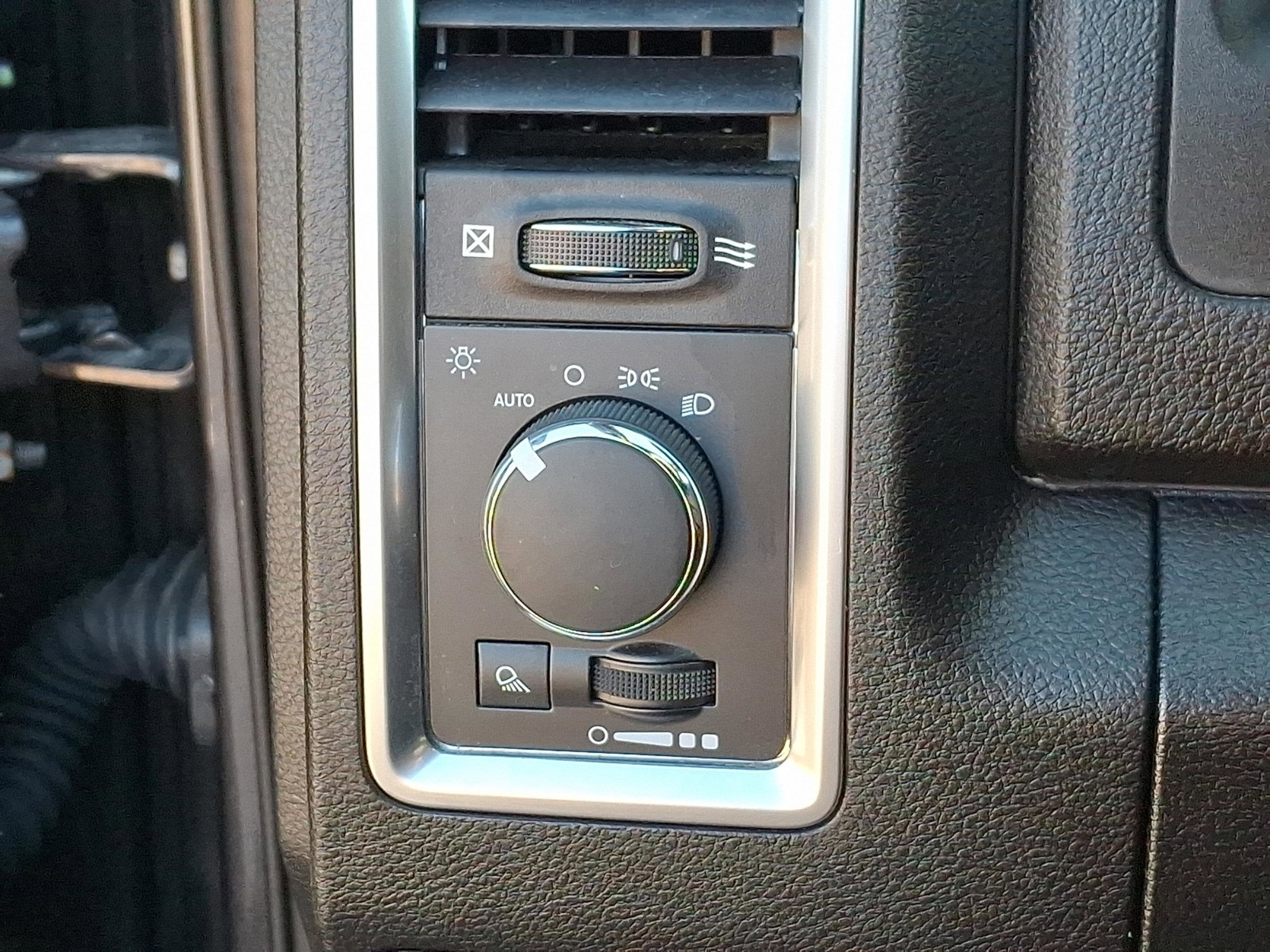 2022 RAM 1500 Classic Warlock Quad Cab 4x4 6'4' Box