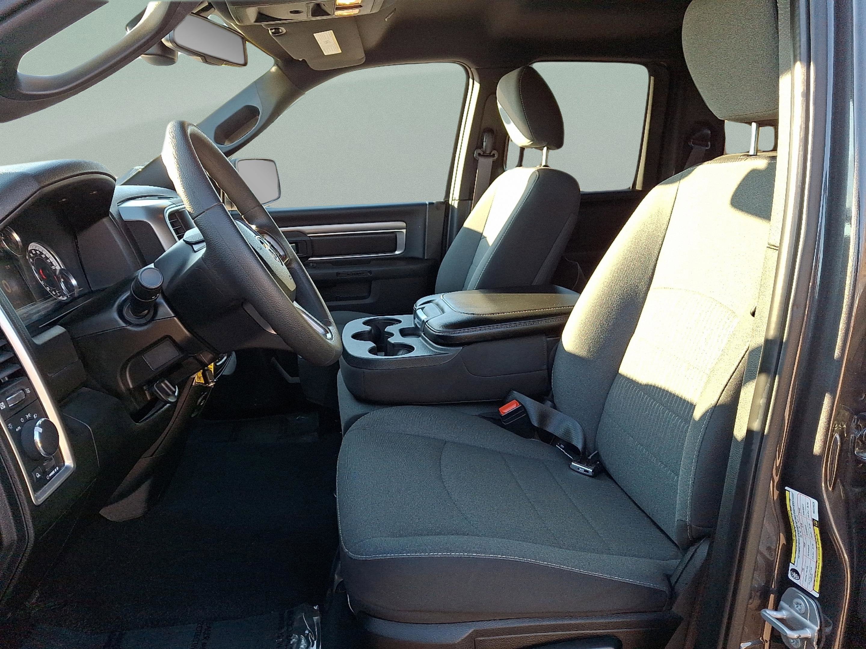 2022 RAM 1500 Classic Warlock Quad Cab 4x4 6'4' Box