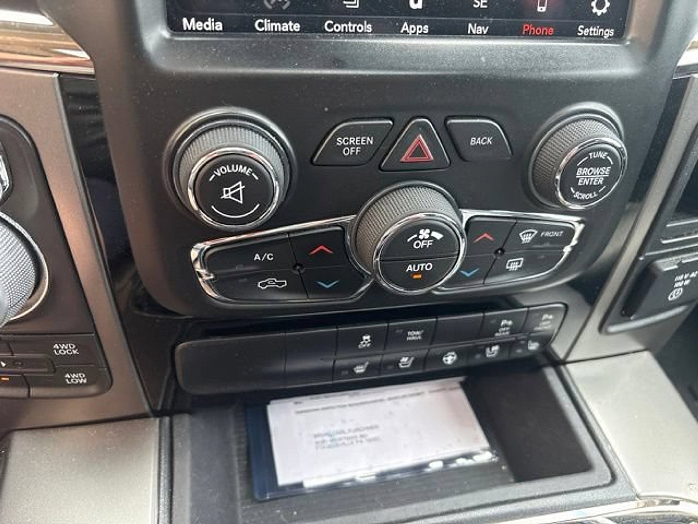 2018 RAM 1500 Night Crew Cab 4x4 5'7' Box