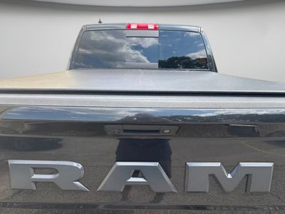 2018 RAM 1500 Night Crew Cab 4x4 5'7' Box