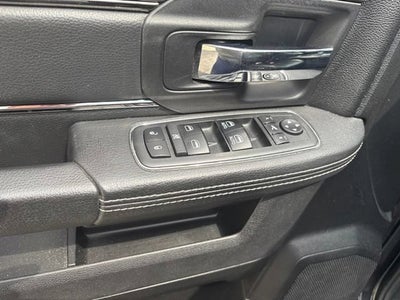 2018 RAM 1500 Night Crew Cab 4x4 5'7' Box