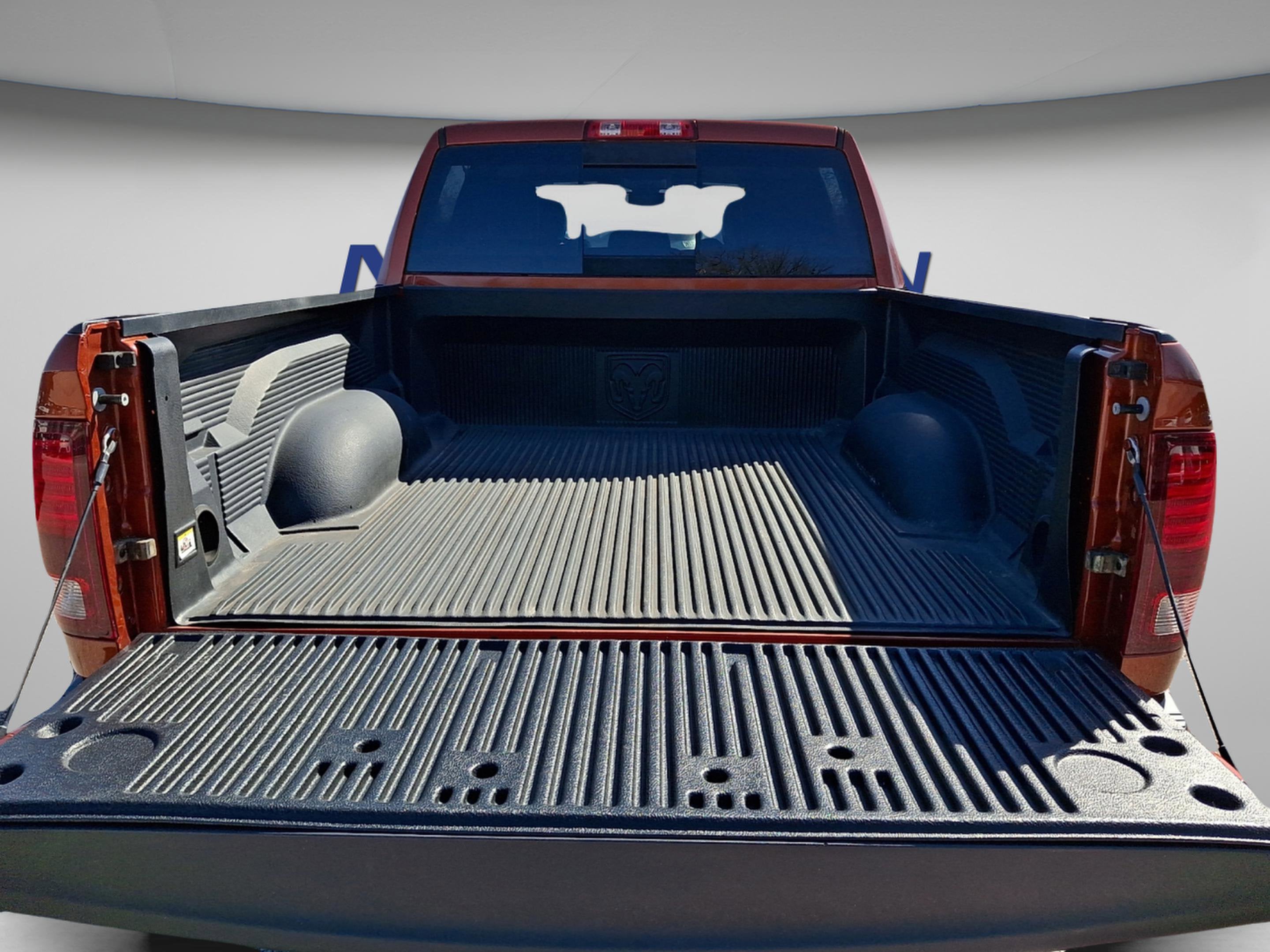 2017 RAM 1500 Sport Crew Cab 4x4 5'7' Box