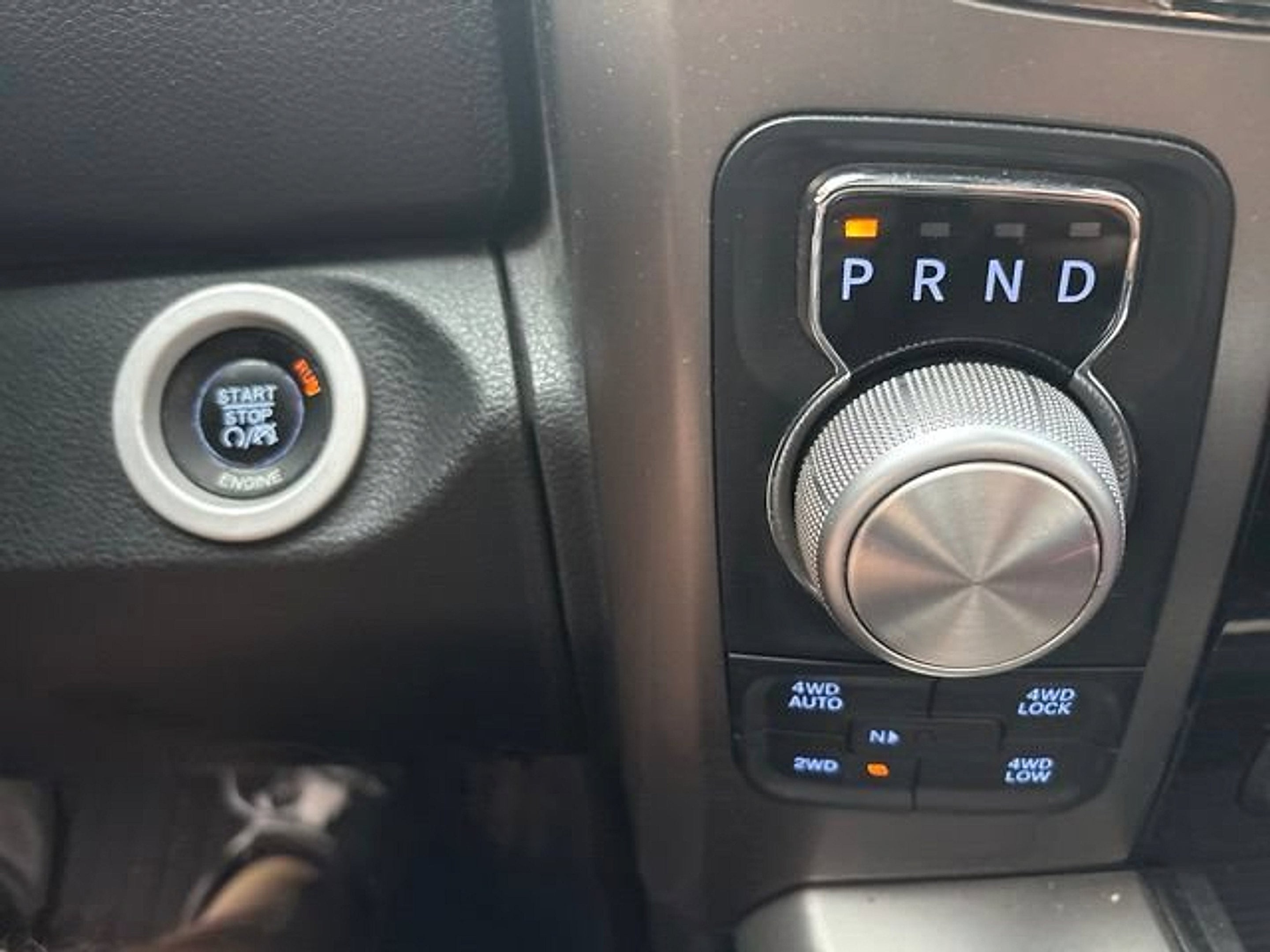 2014 RAM 1500 Sport