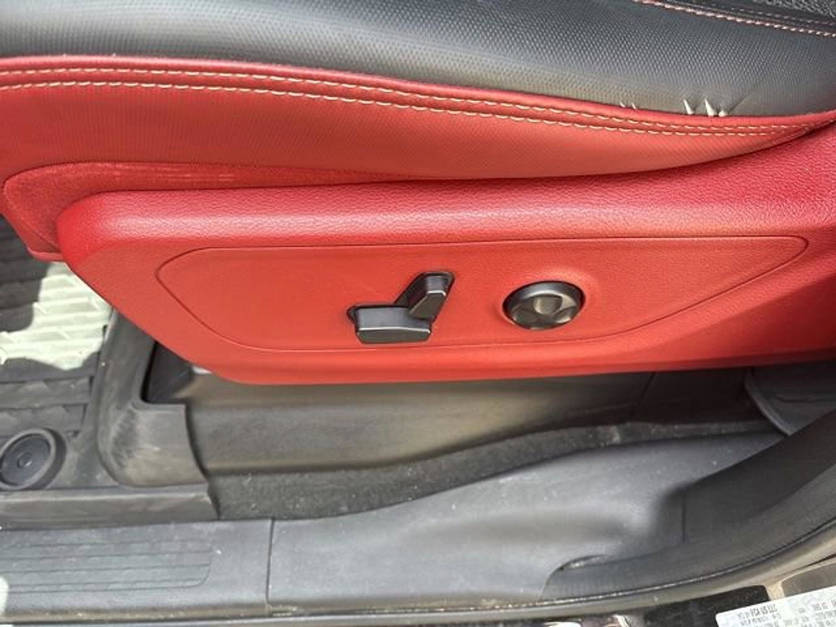 2019 RAM 1500 Rebel Quad Cab 4x4 6'4' Box
