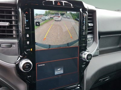 2023 RAM 1500 Big Horn Crew Cab 4x4 5'7' Box