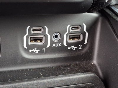 2023 RAM 1500 Big Horn Crew Cab 4x4 5'7' Box
