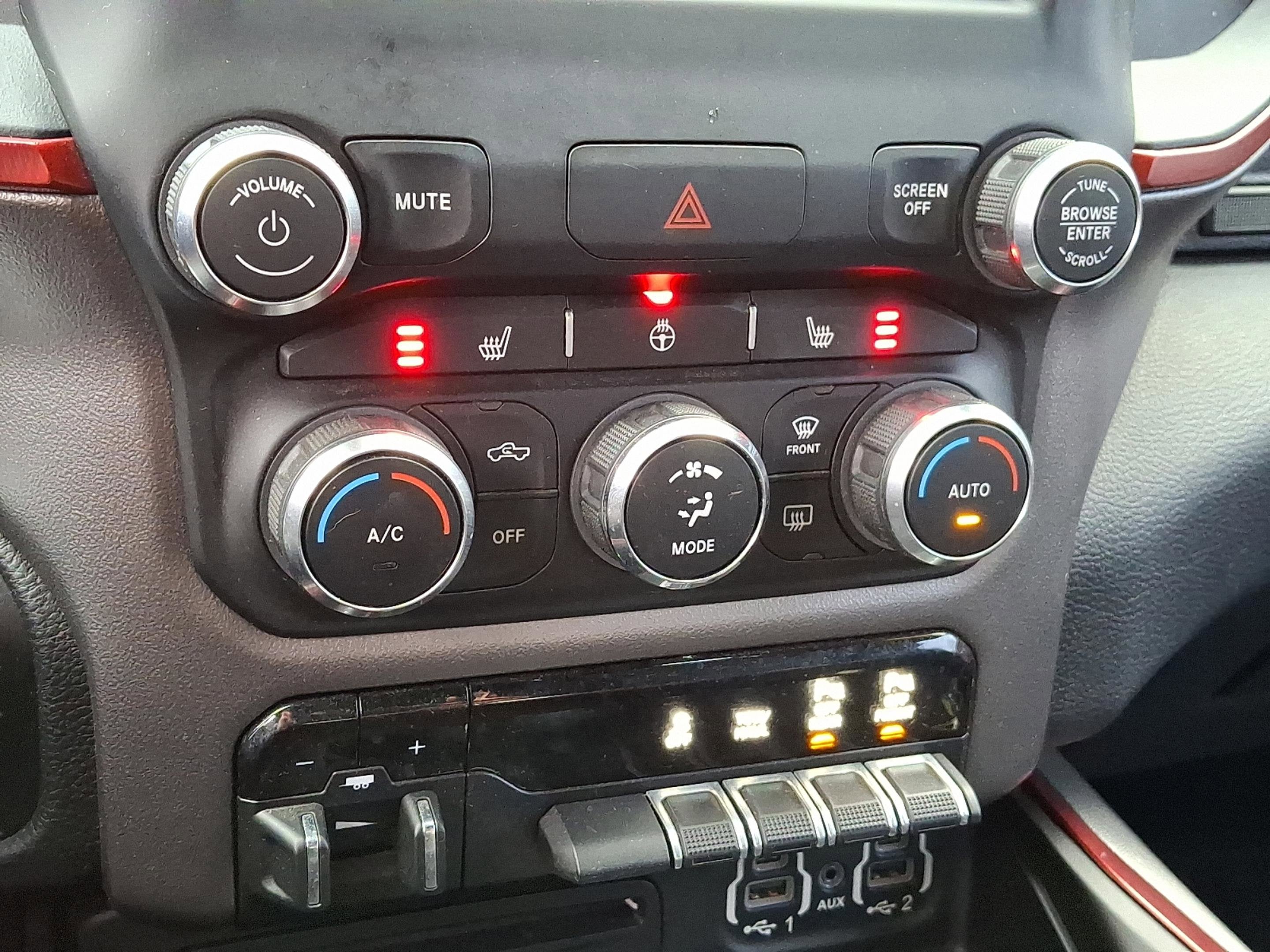 2019 RAM 1500 Rebel Quad Cab 4x4 6'4' Box