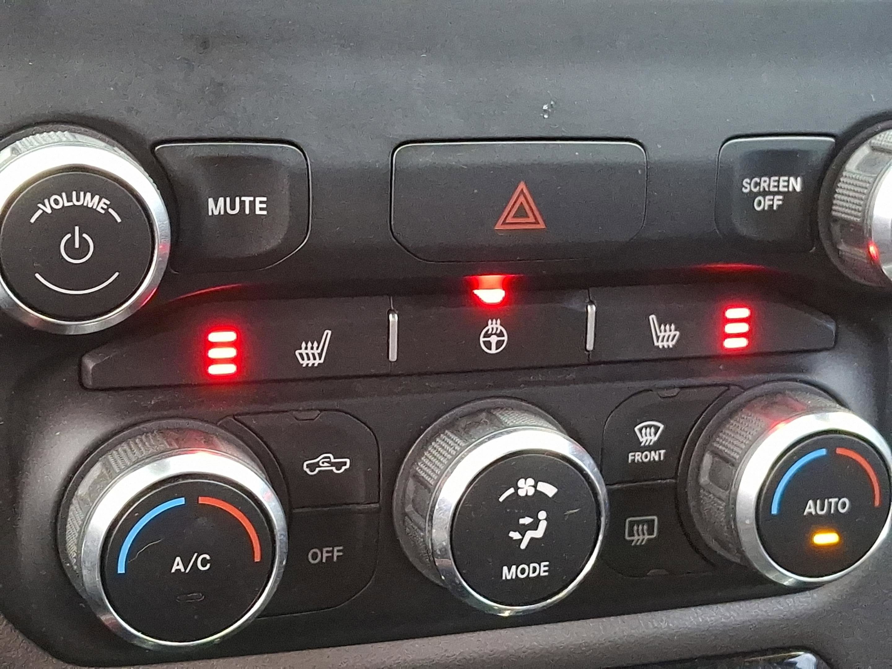 2019 RAM 1500 Rebel Quad Cab 4x4 6'4' Box