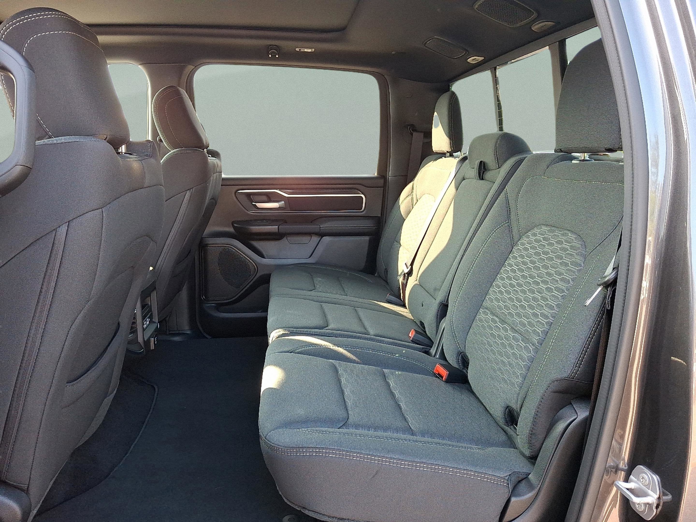 2026 RAM Ram 1500 RAM 1500 LONE STAR CREW CAB 4X4 5'7' BOX