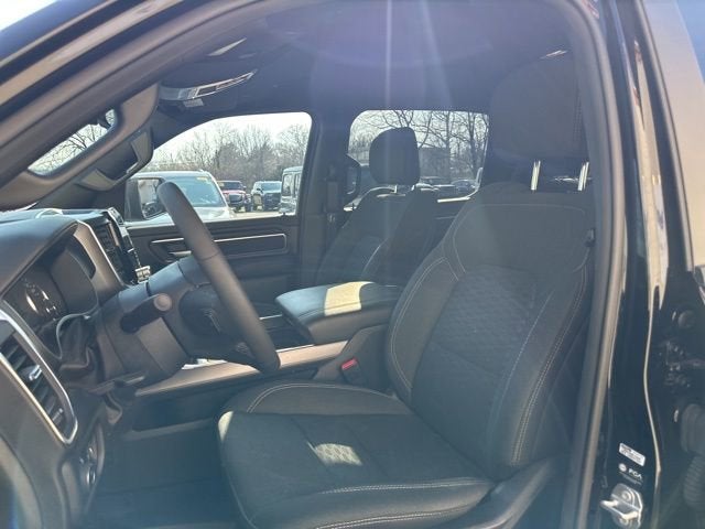 2025 RAM 1500 Big Horn Crew Cab 4x4 5'7' Box