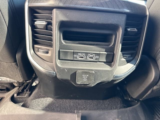 2025 RAM 1500 Big Horn Crew Cab 4x4 5'7' Box