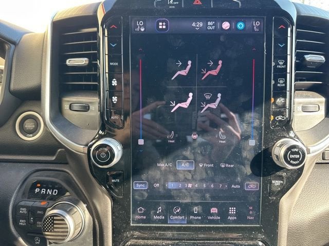 2025 RAM 1500 Big Horn Crew Cab 4x4 5'7' Box