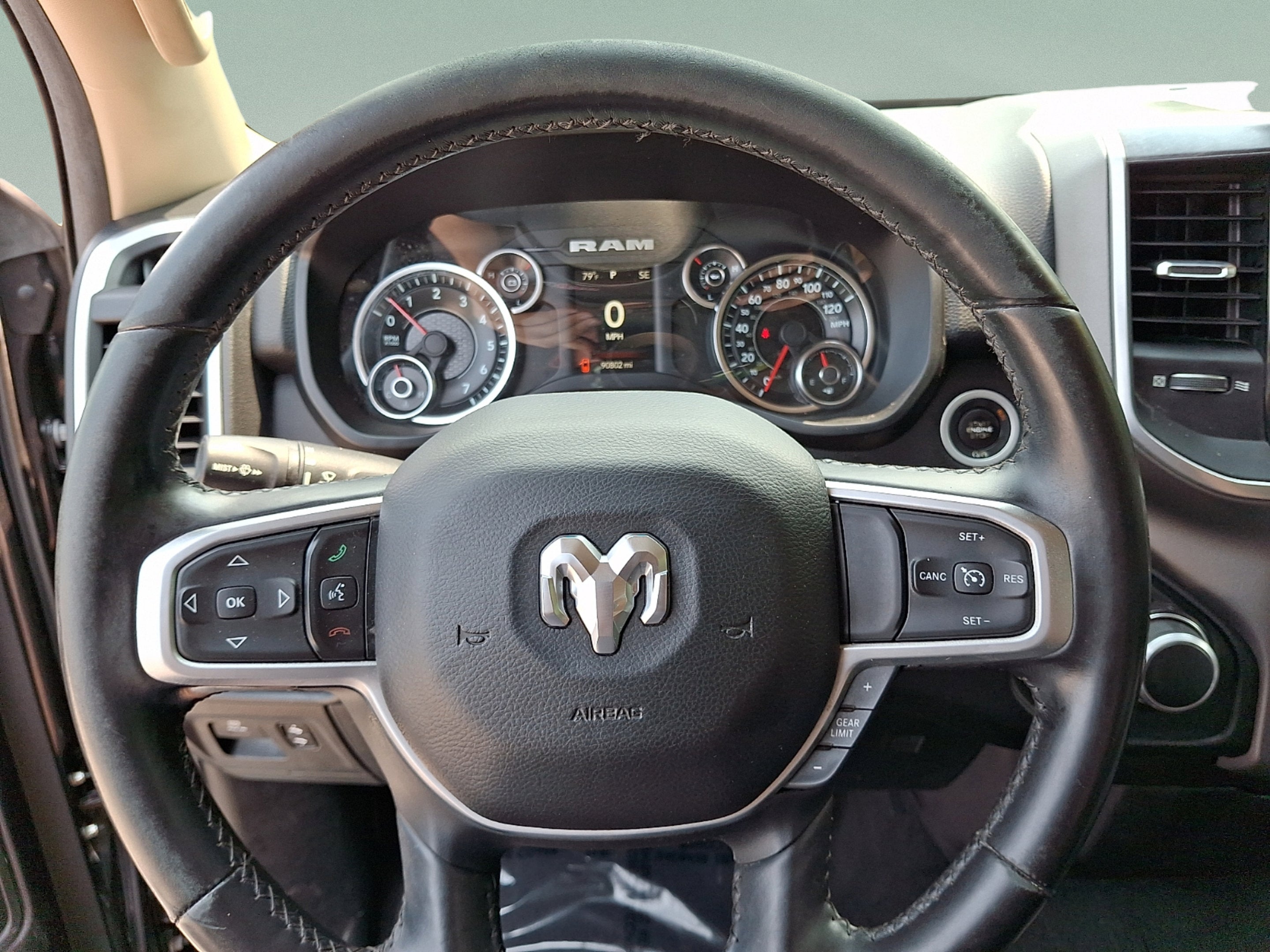 2019 RAM 1500 Big Horn/Lone Star Crew Cab 4x4 5'7' Box