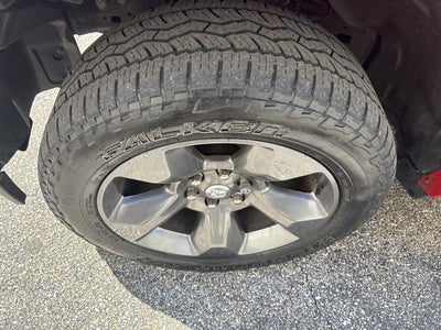 2022 RAM 1500 Big Horn Crew Cab 4x4 5'7' Box