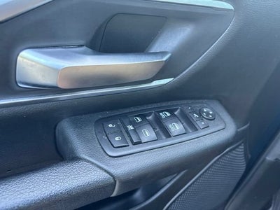 2019 RAM 1500 Big Horn/Lone Star Crew Cab 4x4 5'7' Box