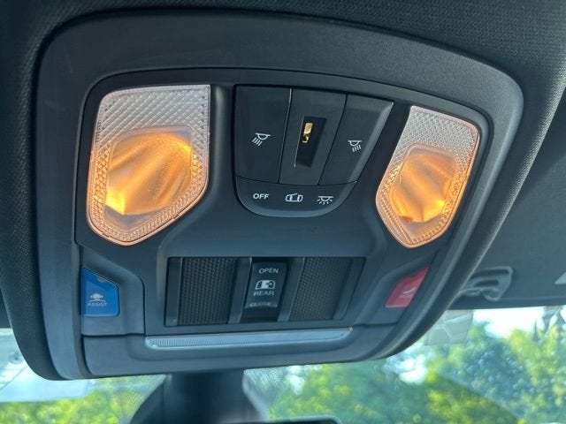2019 RAM 1500 Big Horn/Lone Star Crew Cab 4x4 5'7' Box