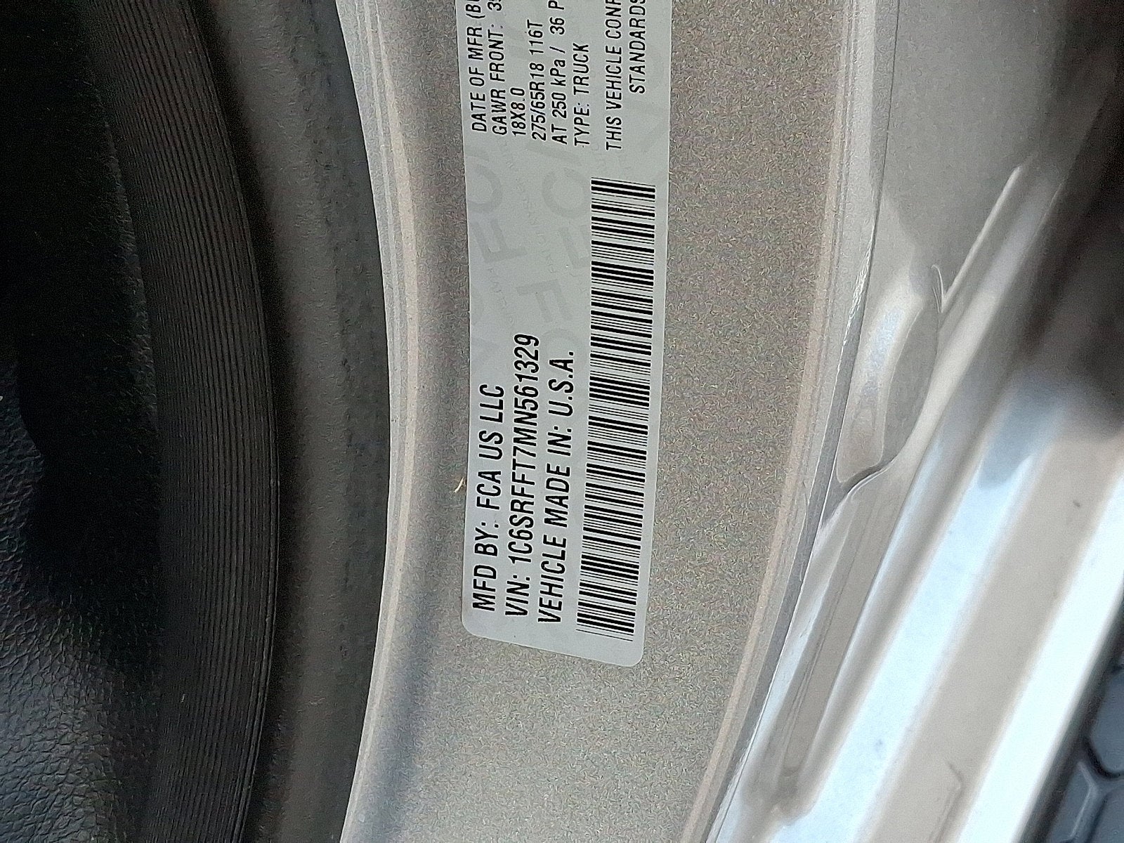 2021 RAM 1500 Big Horn Crew Cab 4x4 5'7' Box