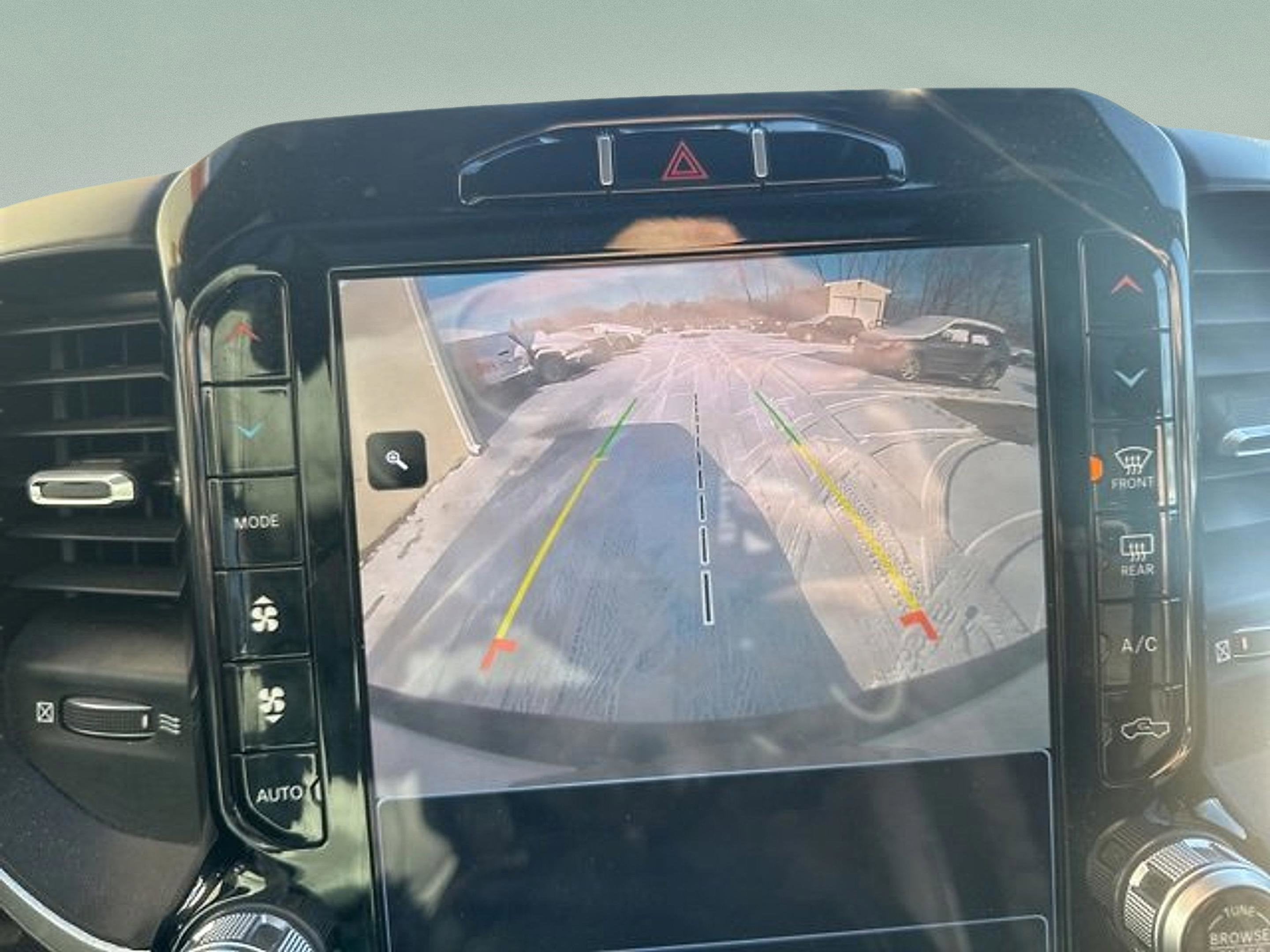 2022 RAM 1500 Big Horn Crew Cab 4x4 5'7' Box