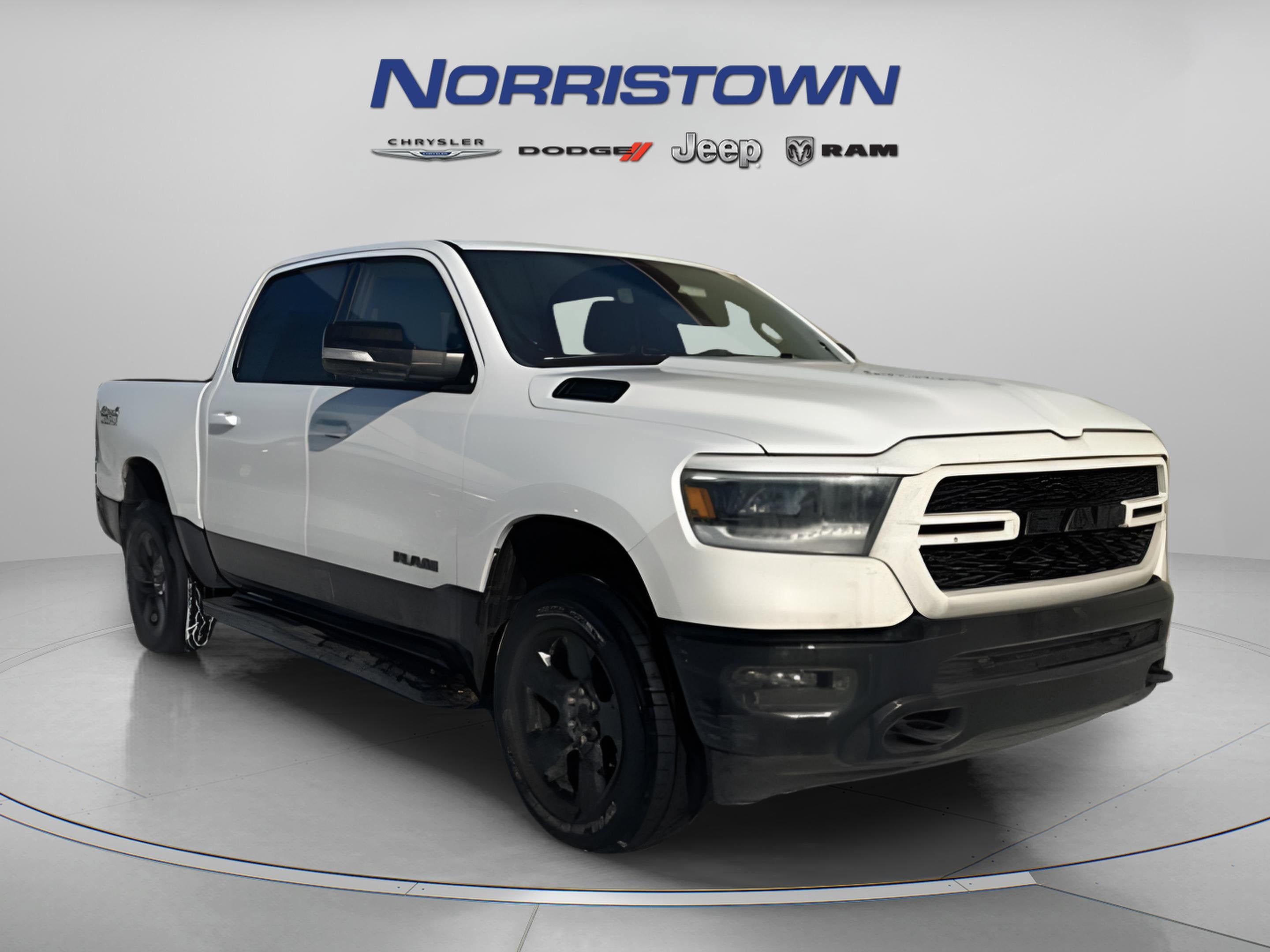 2022 RAM 1500 Big Horn Crew Cab 4x4 5'7' Box