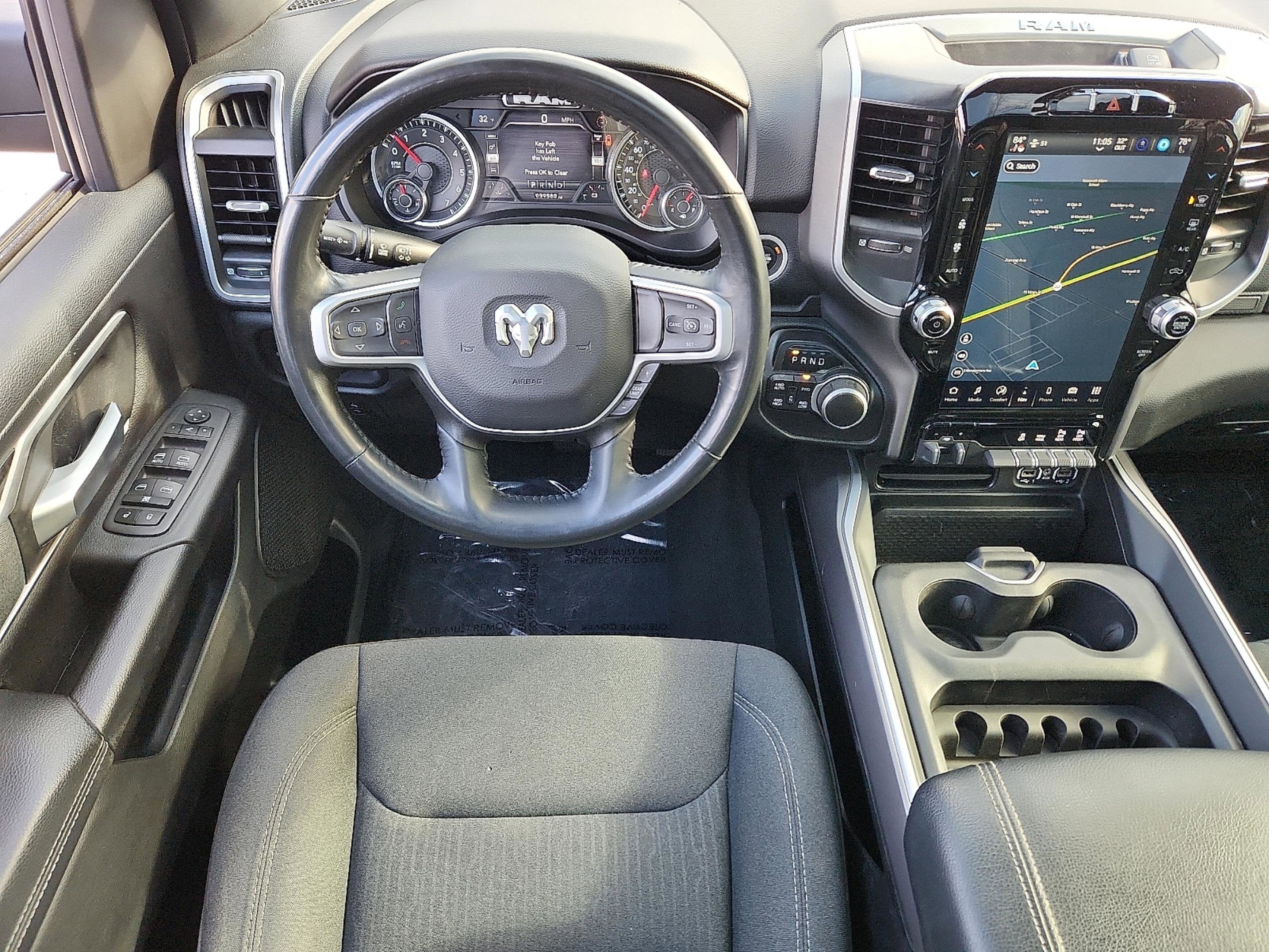 2022 RAM 1500 Big Horn Crew Cab 4x4 5'7' Box