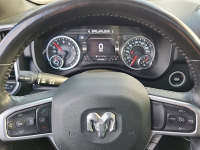 2022 RAM 1500 Big Horn Crew Cab 4x4 5'7' Box