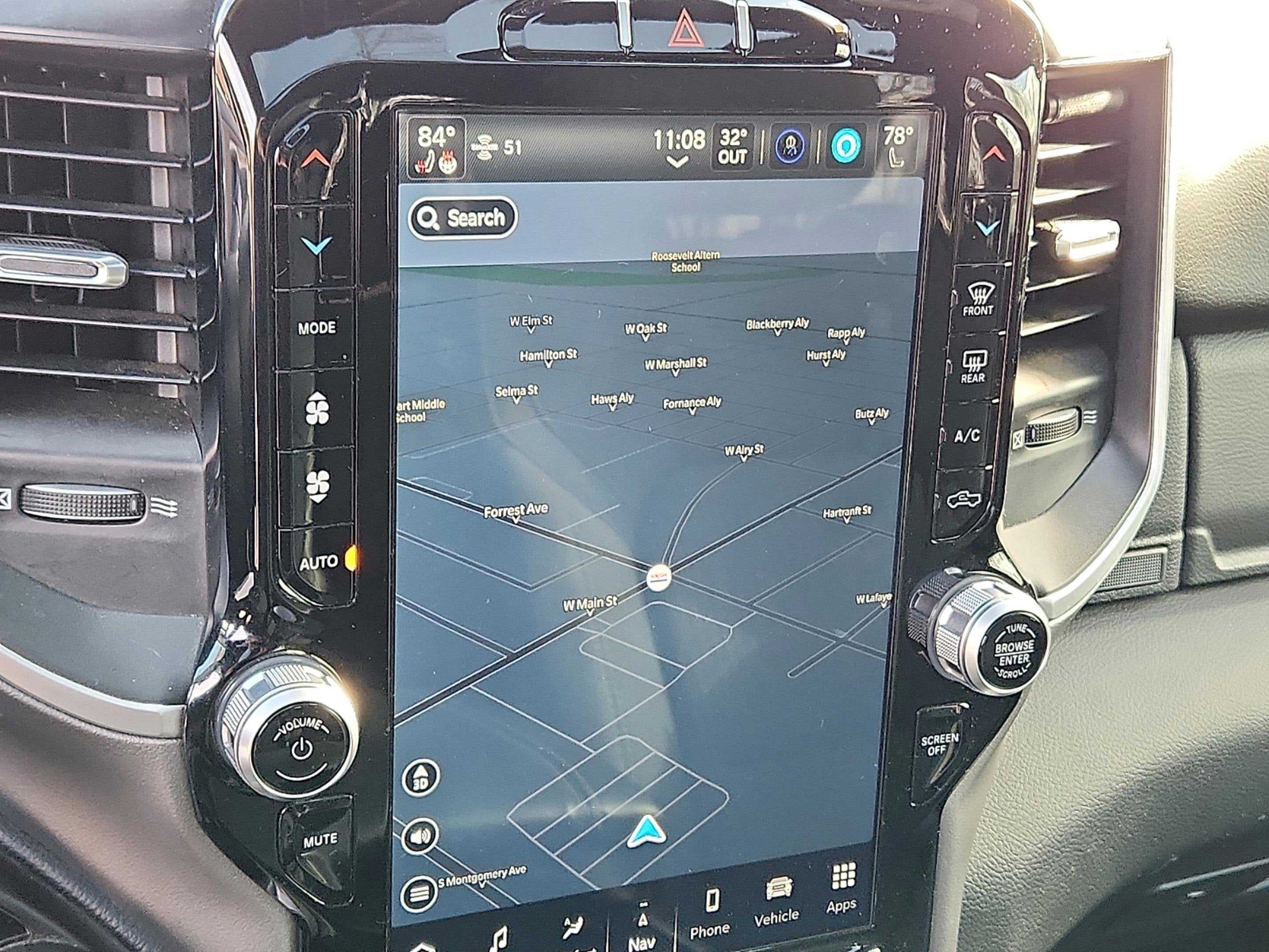 2022 RAM 1500 Big Horn Crew Cab 4x4 5'7' Box