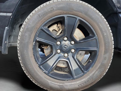 2022 RAM 1500 Big Horn Crew Cab 4x4 5'7' Box