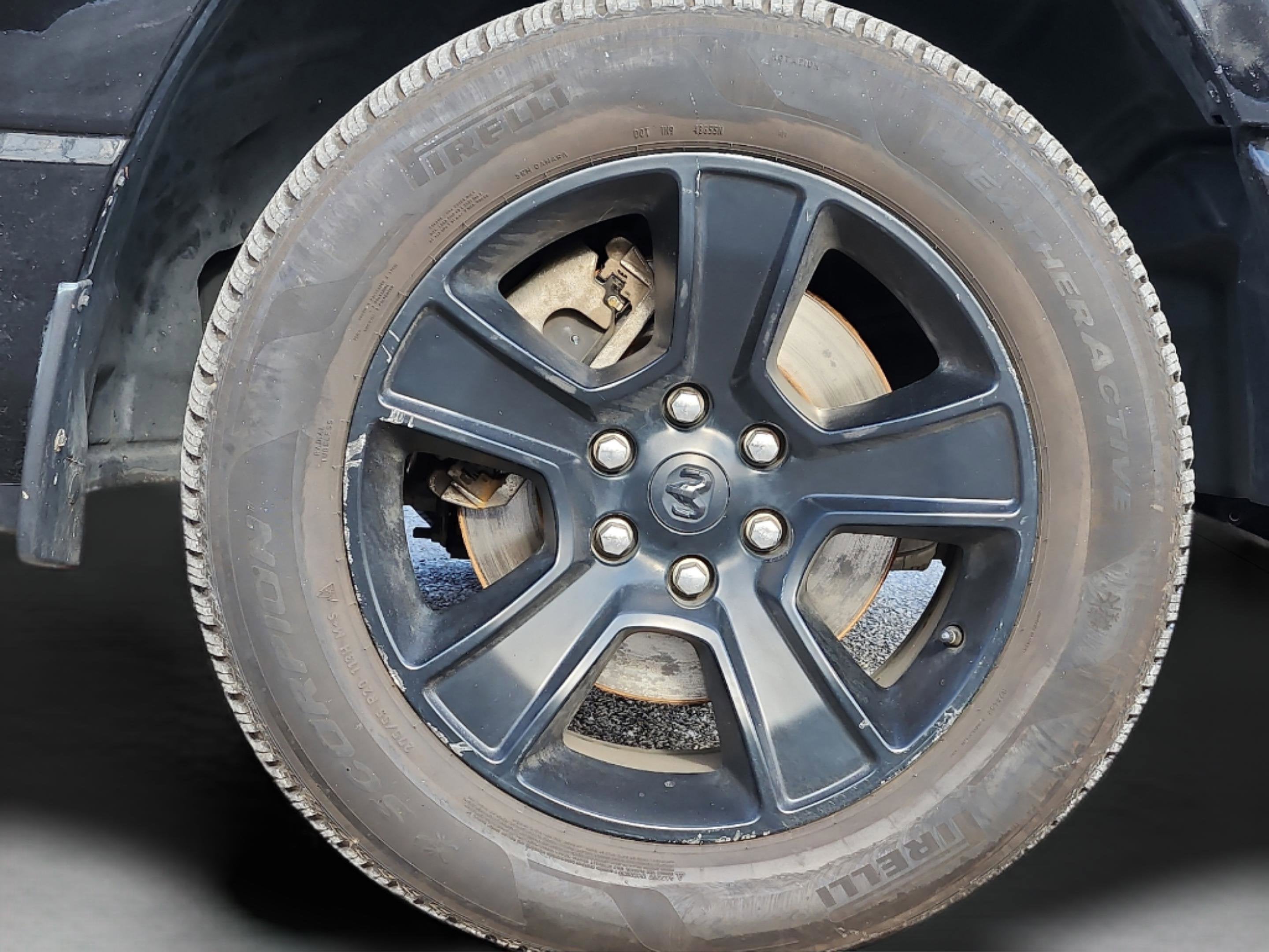 2022 RAM 1500 Big Horn Crew Cab 4x4 5'7' Box