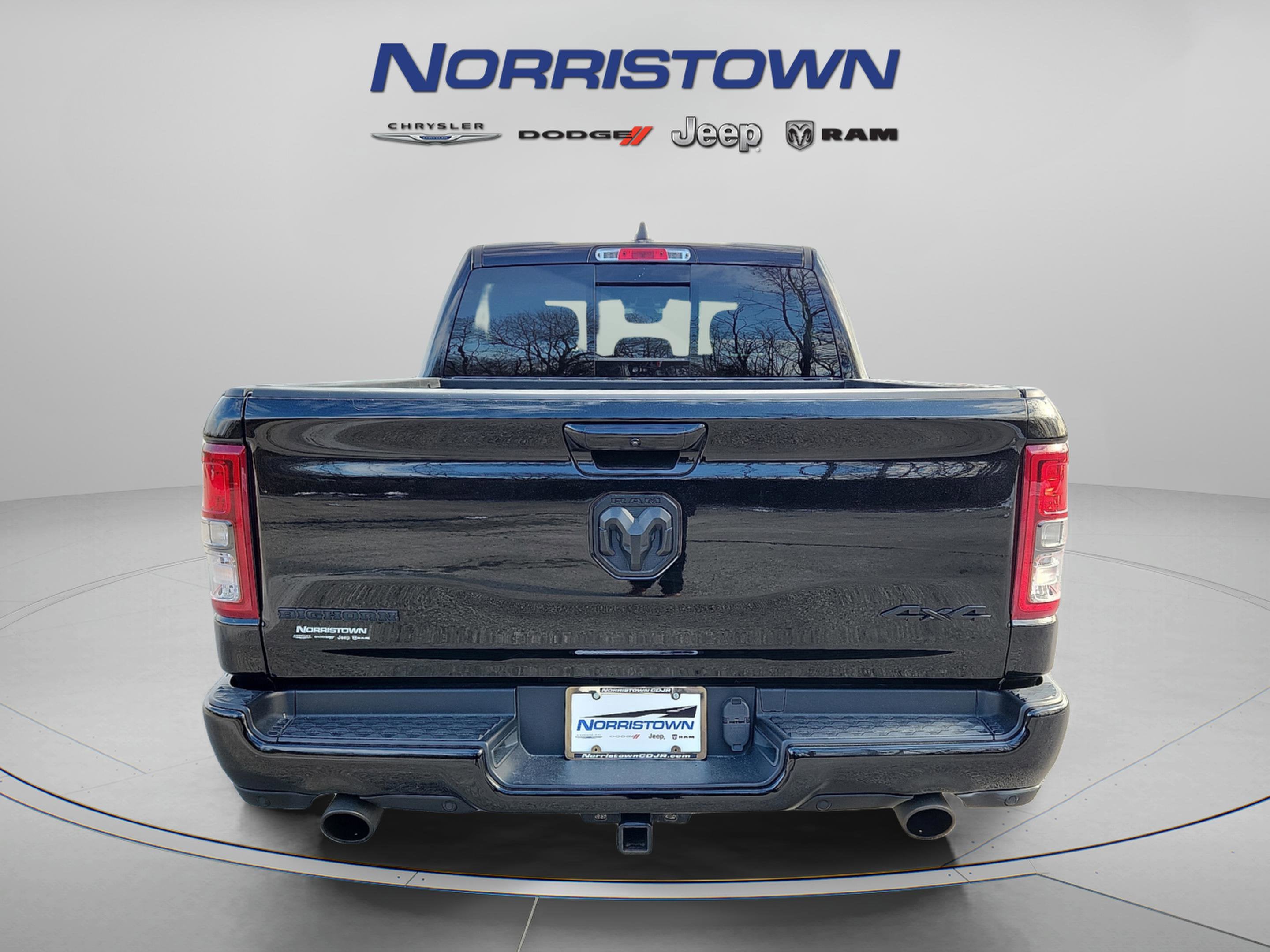 2022 RAM 1500 Big Horn Crew Cab 4x4 5'7' Box