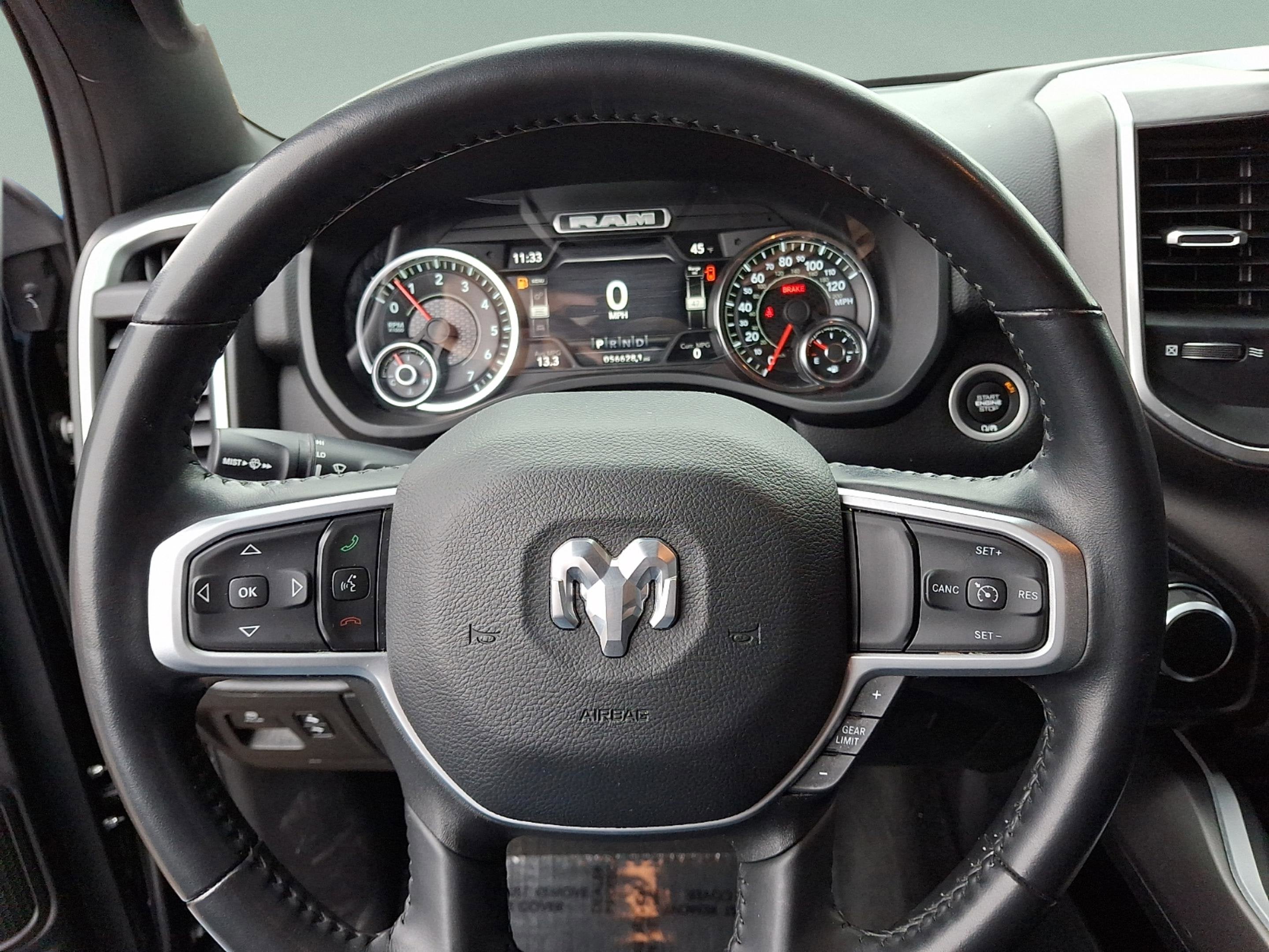 2022 RAM 1500 Big Horn Crew Cab 4x4 5'7' Box