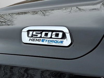 2022 RAM 1500 Big Horn Crew Cab 4x4 5'7' Box