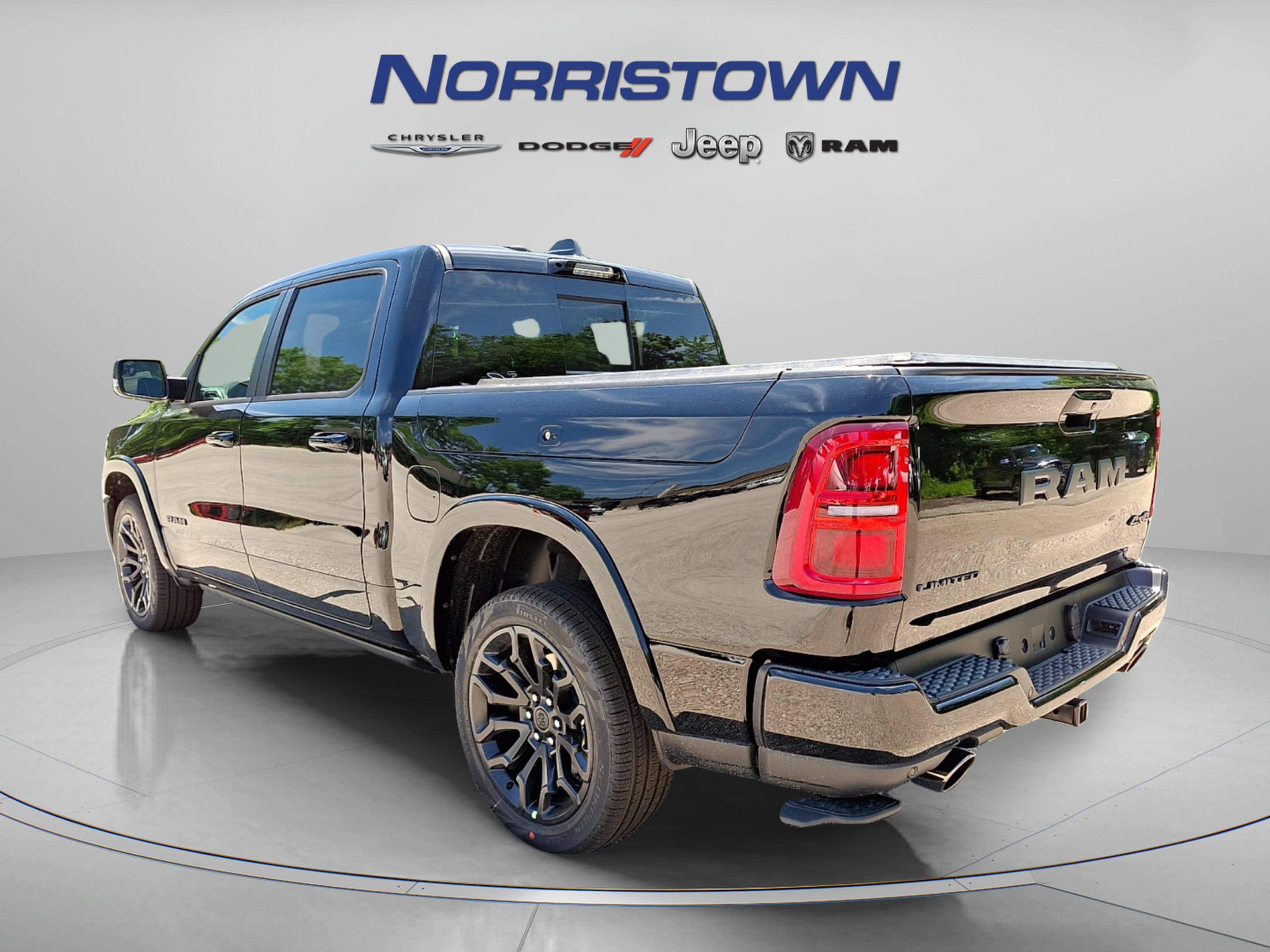 2026 RAM Ram 1500 RAM 1500 LIMITED CREW CAB 4X4 5'7' BOX