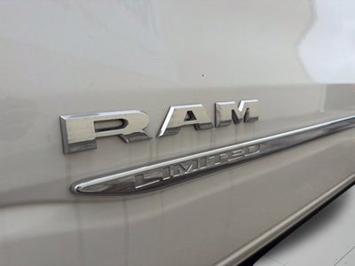 2023 RAM 1500 Limited Crew Cab 4x4 5'7' Box