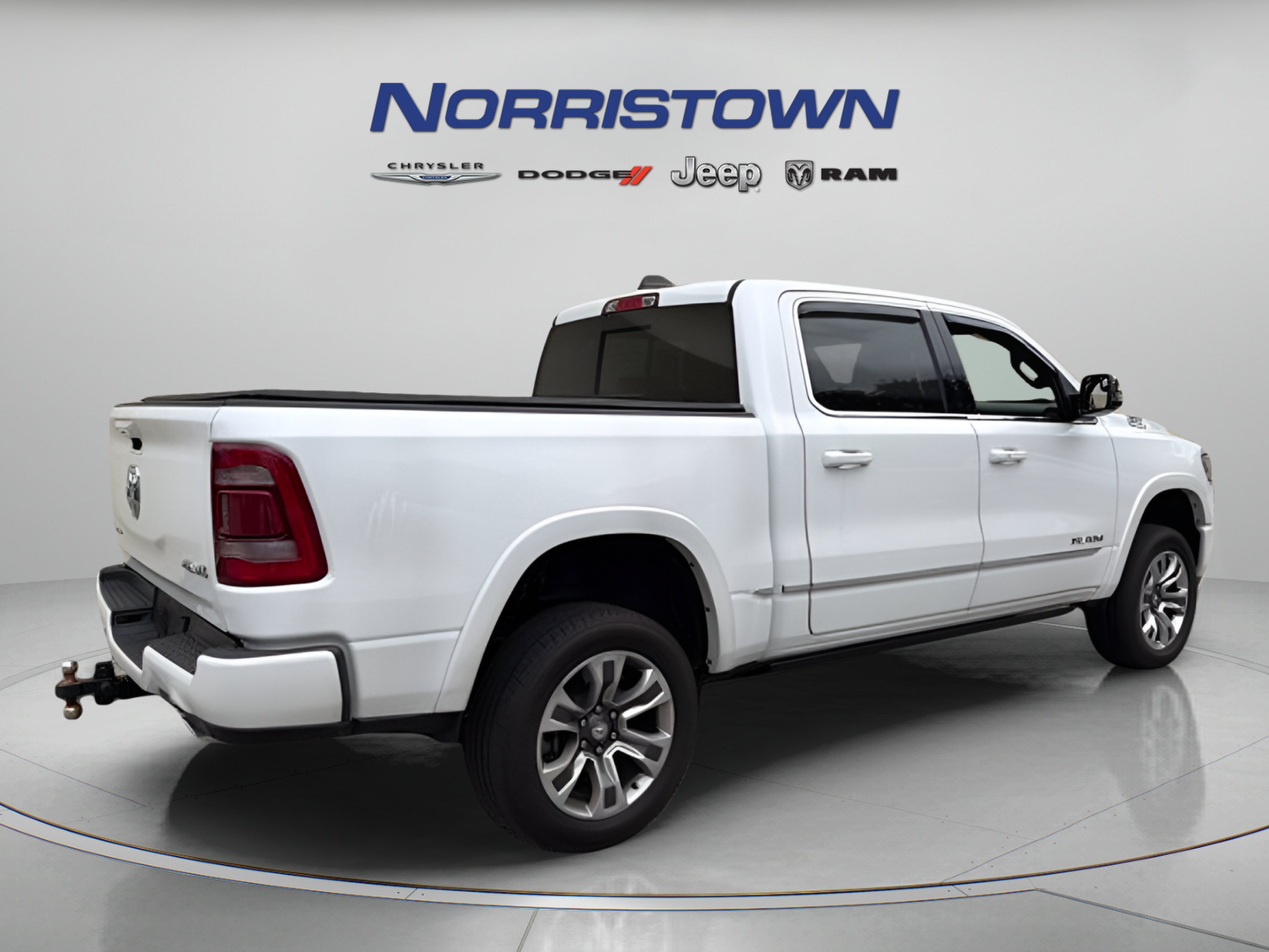 2023 RAM 1500 Limited Crew Cab 4x4 5'7' Box
