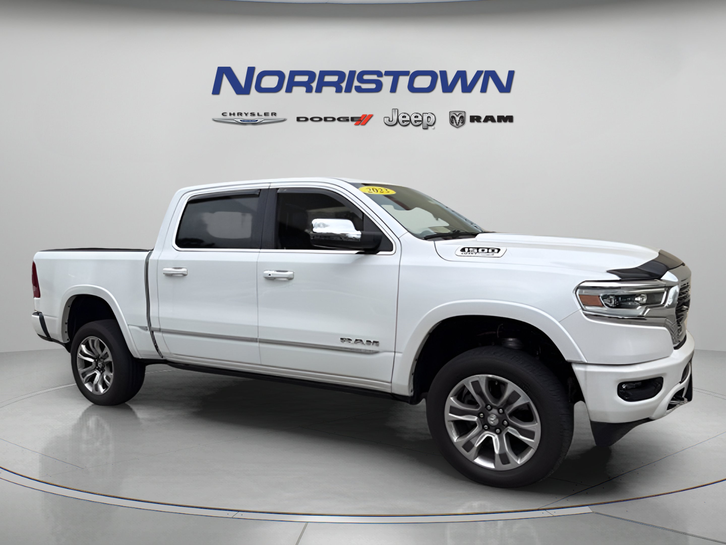 2023 RAM 1500 Limited Crew Cab 4x4 5'7' Box
