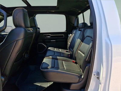2023 RAM 1500 Laramie Crew Cab 4x4 5'7' Box