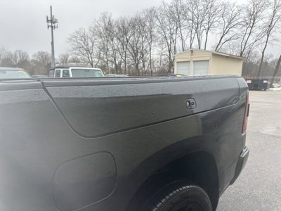 2023 RAM 1500 Laramie Crew Cab 4x4 5'7' Box