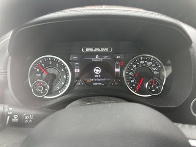 2023 RAM 1500 Laramie Crew Cab 4x4 5'7' Box