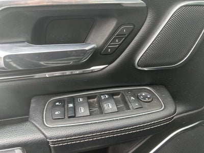 2023 RAM 1500 Laramie Crew Cab 4x4 5'7' Box