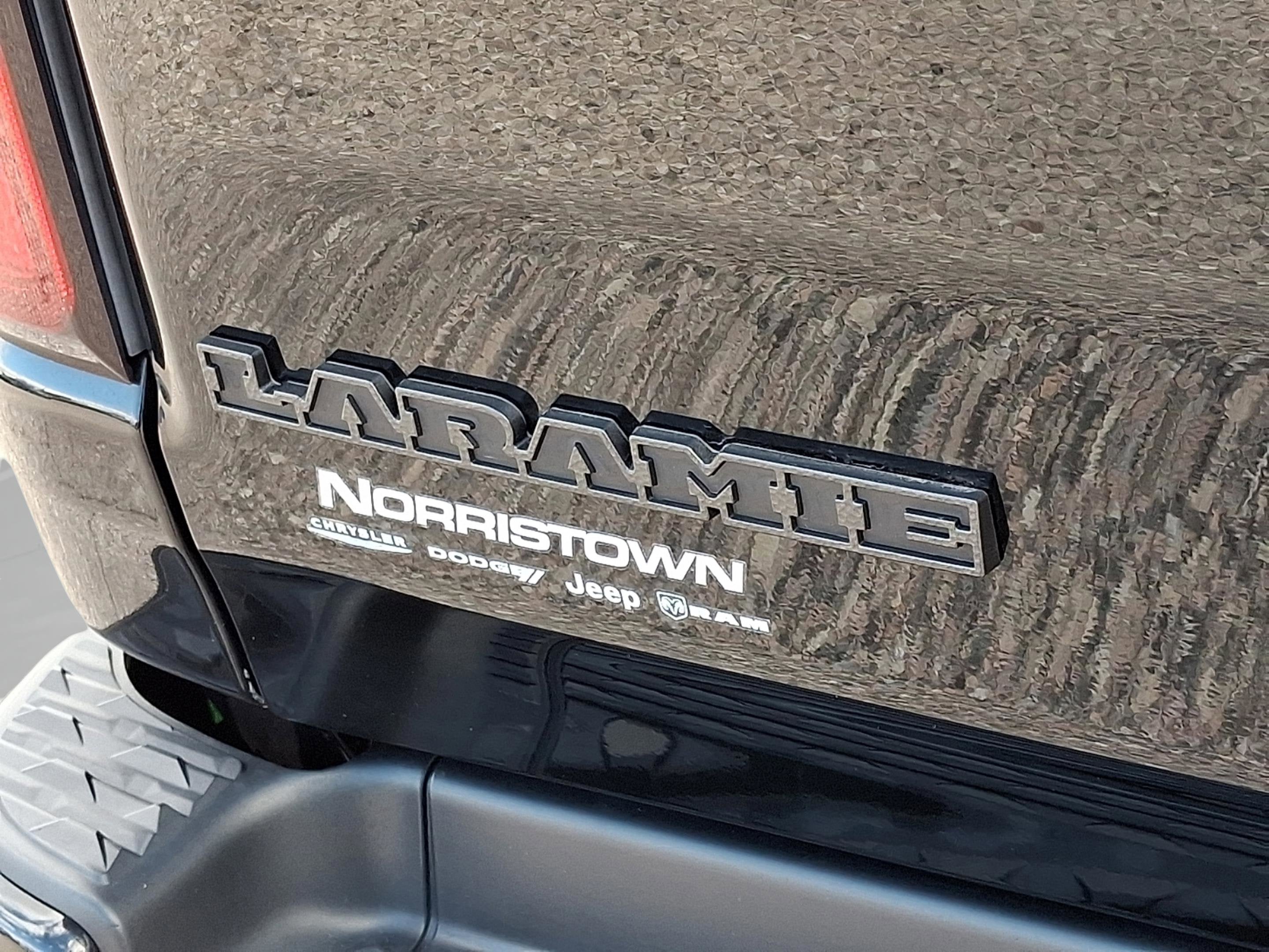 2023 RAM 1500 Laramie Crew Cab 4x4 5'7' Box