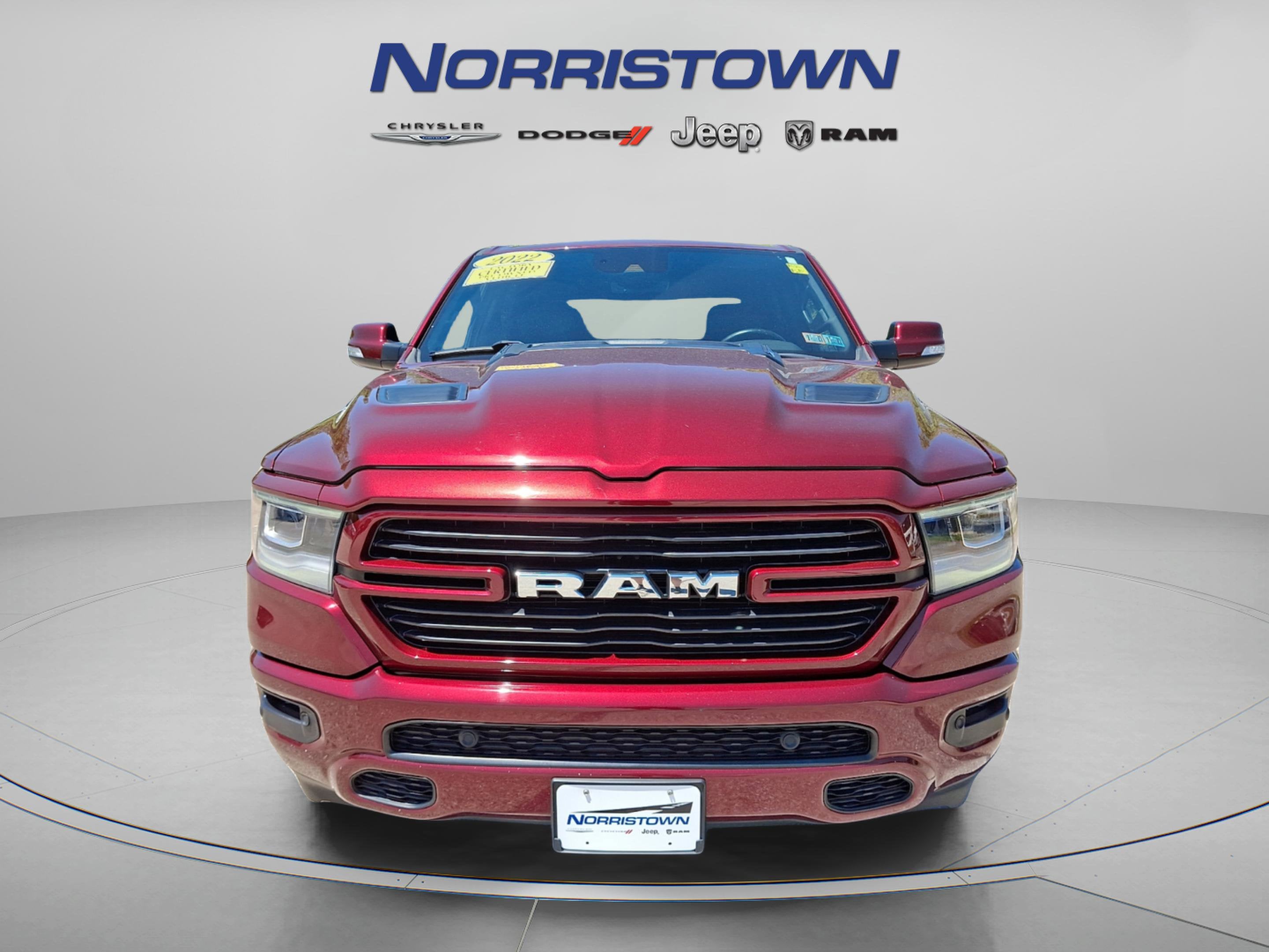 2022 RAM 1500 Laramie Crew Cab 4x4 5'7' Box