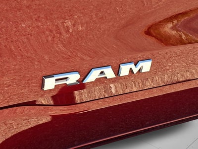 2022 RAM 1500 Laramie Crew Cab 4x4 5'7' Box