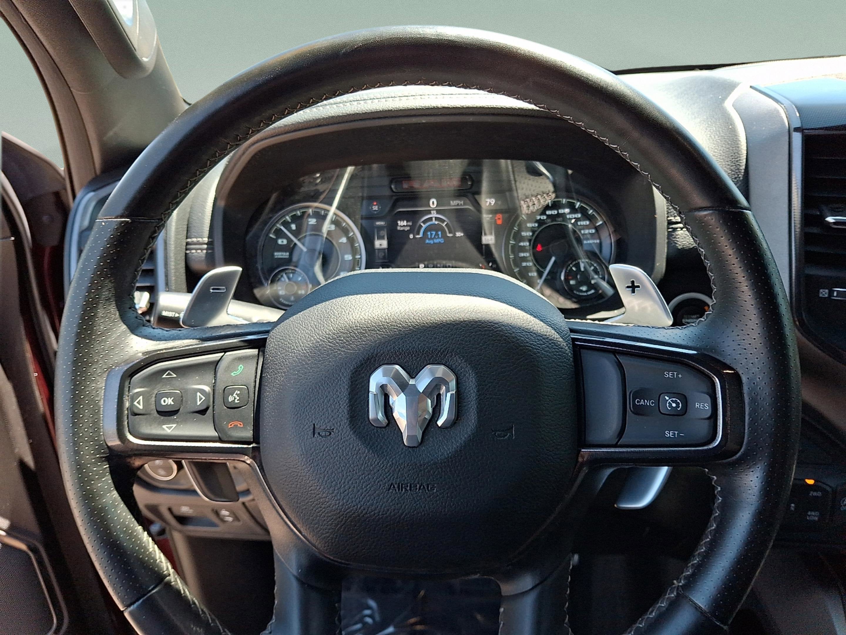 2022 RAM 1500 Laramie Crew Cab 4x4 5'7' Box