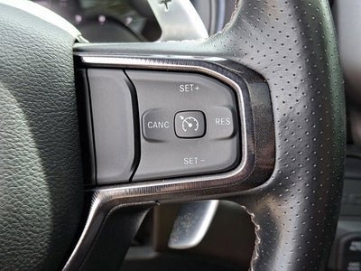 2023 RAM 1500 Laramie Crew Cab 4x4 5'7' Box